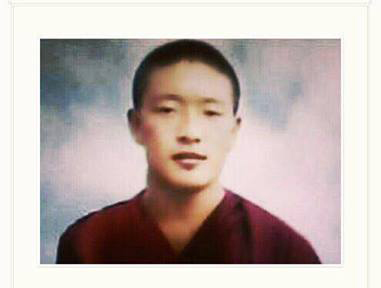 ལོ་ངོ་བཅུའི་ཁྲིམས་ཐག་ལས་བཙོན་གྲོལ་ཐོབ་པའི་རྒྱལ་གཅེས་དཔའ་བོ་བློ་གྲོས་ལགས།