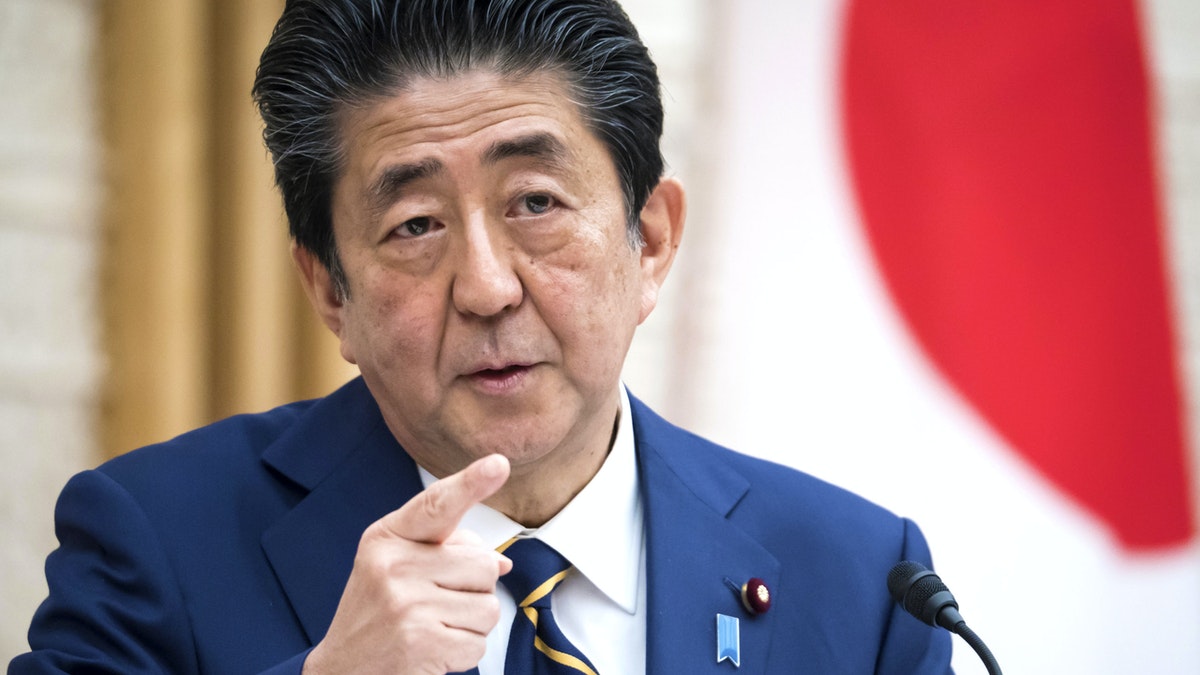 ཉི་ཧོང་གི་སྲིན་བློན་ཨ་བྷད།