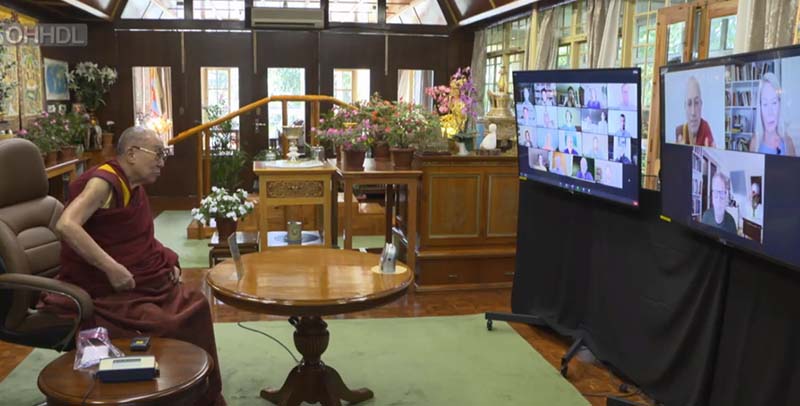 ༢༠༢༠་ལོའི་ཟླ་༩་ཚེས་༡༧་ཉིན། ༸གོང་ས་མཆོག་གིས་ངེས་བརྟན་མེད་པའི་གནས་སྟངས་འོག་ང་ཚོ་འགྲོ་བ་མི་ཐུན་མོང་གི་རང་བཞིན་བཟང་པོ་གོང་མཐོར་གཏོང་ཚུལ་གྱི་བརྗོད་གཞི་ཐོག་བཀའ་སློབ་སྩོལ་སྐབས།