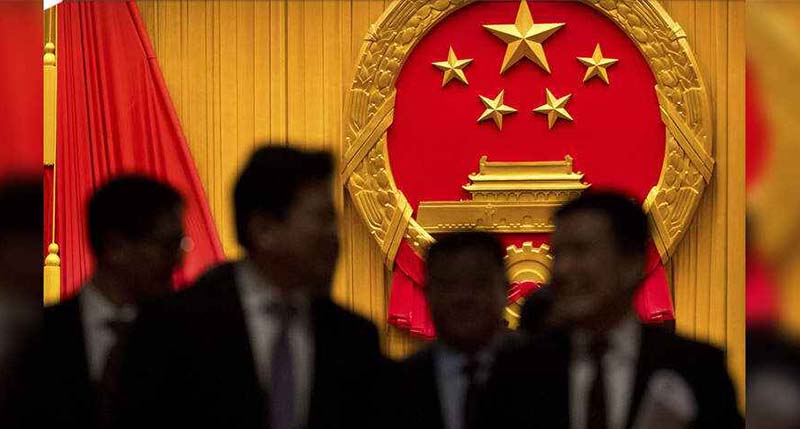 ཨ་རི་སྲིད་གཞུང་གིས་རྒྱ་ནག་དམར་ཤོག་ཚོགས་པའི་ཚོགས་མིར་ཨ་རིར་ཡོང་བའི་མཐོང་མཆན་འགོག་སྲིད་པ།