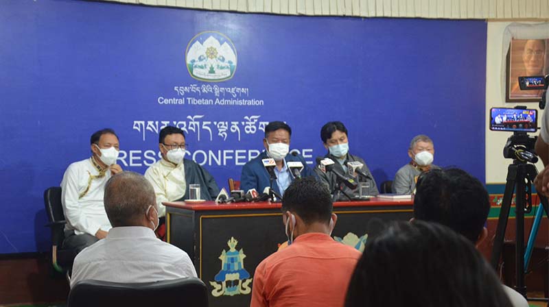 ཕྱི་ལོ་༢༠༢༡་ཟླ་༨་ཚེས་༧ཉིན། ཕྱི་དྲིལ་ལྷག་པ་ཚེ་རིང་དྲན་རྟེན་ཚོགས་ཁང་དུ་གསར་འགོད་གསལ་བསྒྲགས་སྤེལ་སྐབས། པར། དབྱངས་ཅན། 