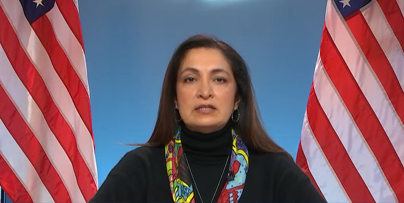 ཨ་རིའི་བོད་དོན་དམིགས་བསལ་འབྲེལ་མཐུད་པ་ཨ་ཛི་རཱ་ཛེ་ཡ(Uzra Zeya)། པར། ཨ་ཛི་རཱ་ཛེ་ཡའི་འཕྲུལ་སྒྲ་ལས་བླངས།