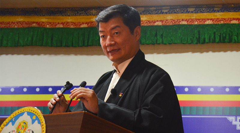 བོད་མིའི་སྒྲིག་འཛུགས་ཀྱི་སྲིད་སྐྱོང་བློ་བཟང་སེངྒེ་མཆོག