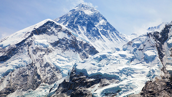 གངས་རི་ཇོ་མོ་གླང་མ། པར། བརྒྱུད་ལམ།