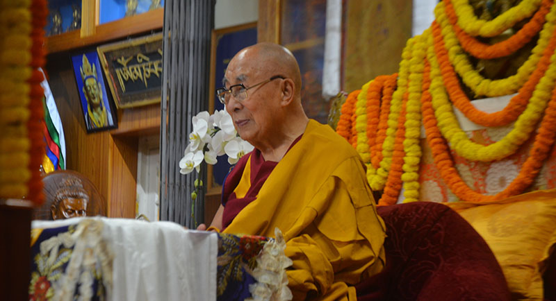 ཕྱི་ལོ་༢༠༢༤ ཟླ་༩ ཚེས་༡༨ ཉིན། བཞུགས་སྒར་རྡ་སའི་ཐེག་ཆེན་ཆོས་གླིང་གཙུག་ལག་ཁང་དུ། བོད་ཀྱི་བུད་མེད་ལྷན་ཚོགས་དང་། བོད་ཀྱི་རྒྱལ་ས་ལྷ་སའི་མཐུན་གྲོགས་རྫོང་ཁག ཌལ་ཧོར་སློབ་ཟུར་བཅས་ནས་༸གོང་ས་༸སྐྱབས་མགོན་ཆེན་པོ་མཆོག་ལ་བརྟན་བཞུགས་བསྟར་འབུལ་ཞུས་སོང་། 