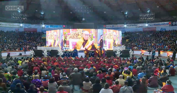 ༸གོང་ས་མཆོག་གིས་སོག་པོའི་ཆོས་ཞུ་བ་ཚོར་གསུང་ཆོས་གནང་། 