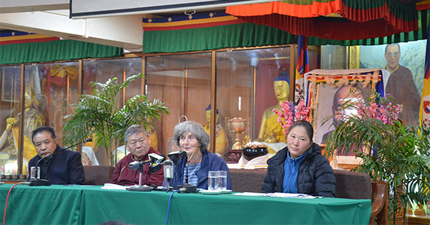 ༢༠༡༩ལོའི་ཟླ་༣་ཚེས་༡ ཉིན་རྡ་ས་སྨན་རྩིས་ཁང་དུ་ལས་དོན་གསུམ་གྱི་ཐོག་ནས་གསལ་བསྒྲགས་གནང་སོང་།