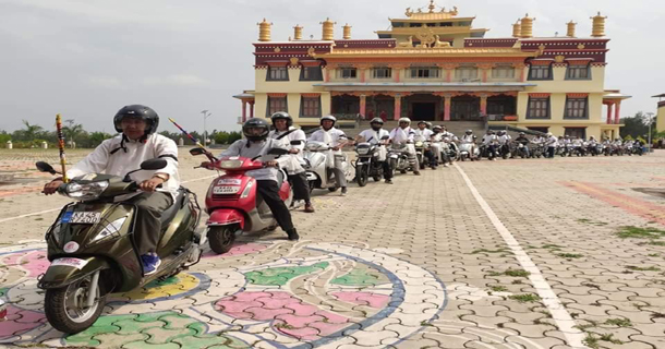 ༢༠༡༩ལོའི་ཟླ་༥་ཚེས་༡༧་ཉིན། ༸པཎ་ཆེན་རིན་པོ་ཆེ་གློད་གྲོལ་ཡོང་ཆེད་སྦག་སྦག་སྐོར་བསྐྱོད་ཀྱི་ལས་འགུལ་སྤེལ་སོང་།