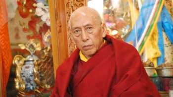 བཀའ་བློན་ཁྲི་ཟུར་ཟམ་གདོང་རིན་པོ་ཆེ་མཆོག པར་དབང་རྒྱལ་སྤྱིའི་བོད་ཀྱི་ཆ་འཕྲིན།